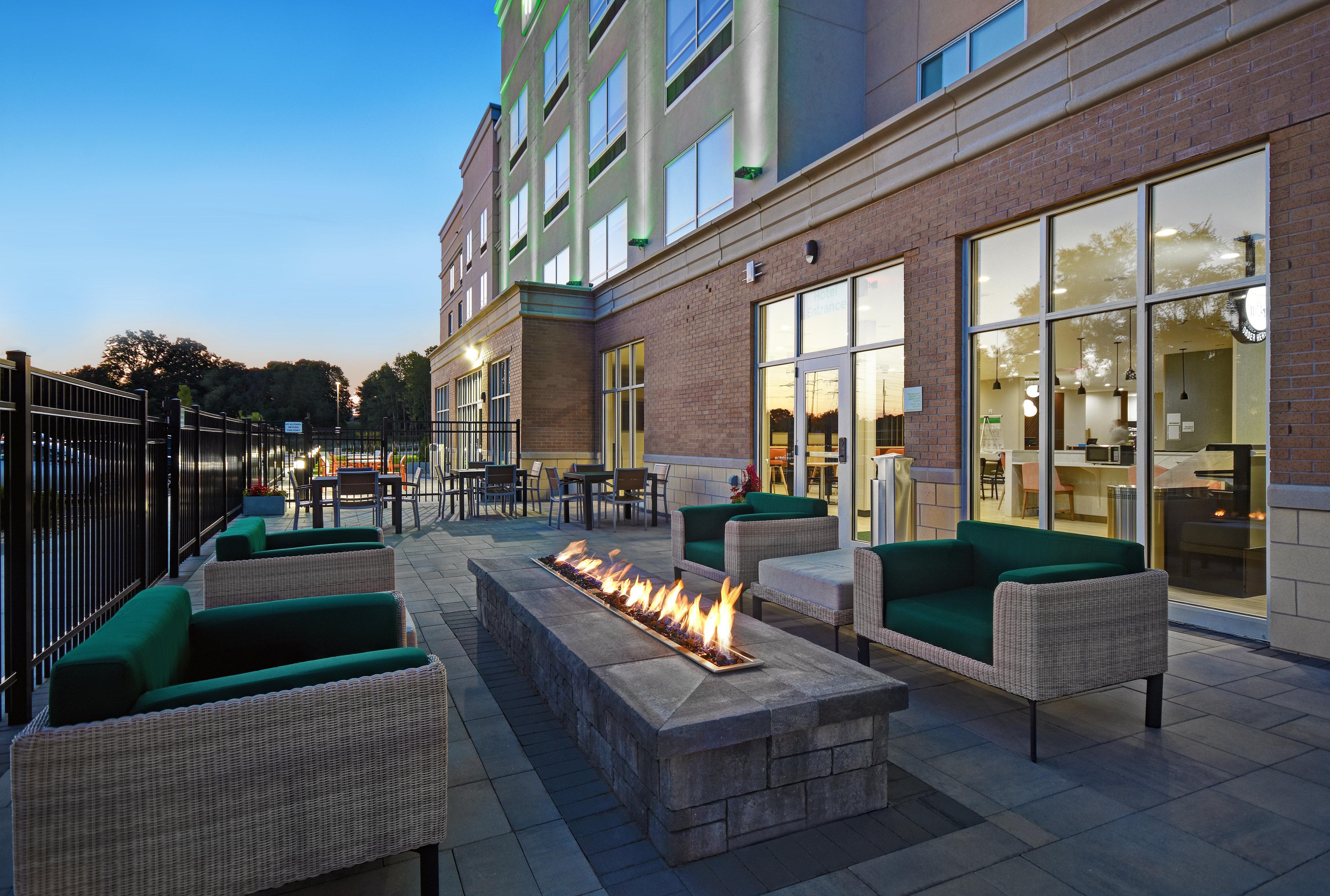Holiday Inn Grand Rapids North - Walker By Ihg Kültér fotó